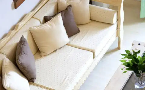 Tholaria Boutique - 65