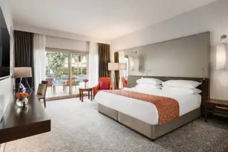 Dusit Thani LakeView Cairo - 48