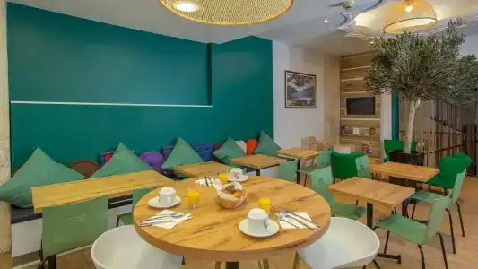 Hôtel Life Marseille VP - Vieux Port - 10