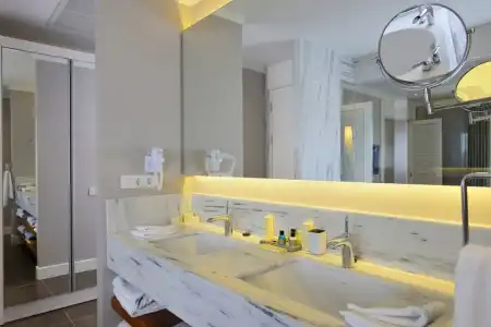 Sundance Residences & Suites - 32