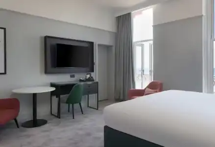 DoubleTree by Hilton Brighton Metropole - 61