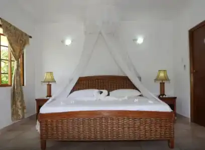 Le Surmer Self Catering Chalets - 21