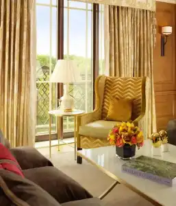 The Dorchester - 87