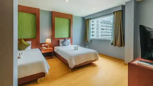 Elite Suites Patong - 28