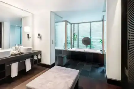 Twinpalms Surin Beach Phuket - 45