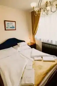 Korona Pension and Restaurant - 6