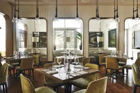 Four Seasons Miami - 15