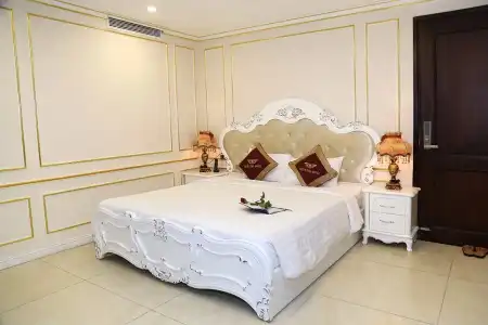 Tuyet Son - 92
