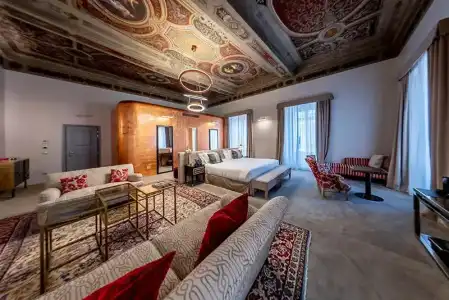 Martius Private Suites - 68
