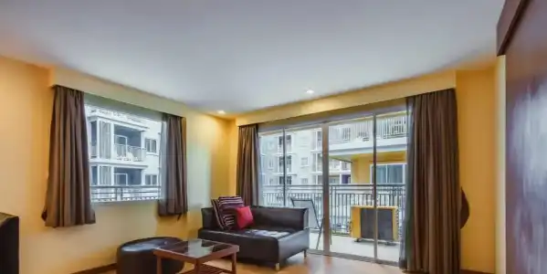 Elite Suites Patong - 100