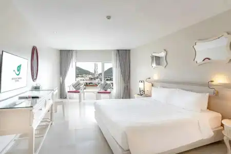 Andaman Embrace Patong - 30