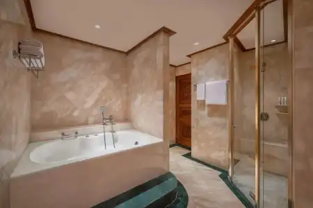 Le Meridien Jakarta - 88