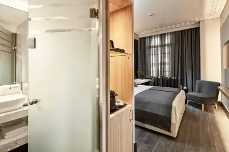 Antigon Urban Chic - 30