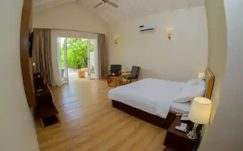 Paradise Hondaafushi Island Resort & Spa - 5