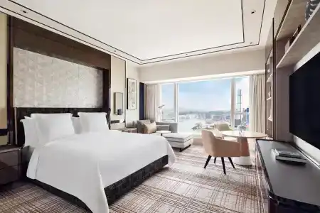 Four Seasons - 11