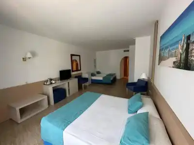 Agua Beach "Adults only" - 2