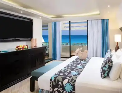 The Pyramid Cancun by Oasis - All Inclusive - 42