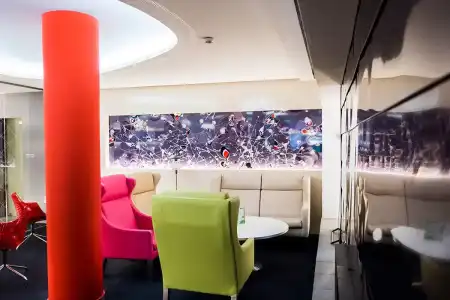 Oasis Plaza - 1
