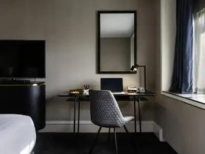 Pullman Auckland & Apartments - 45