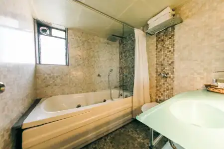 Maharana Inn Chembur - 44
