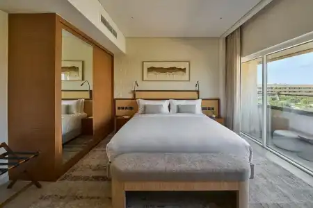 ERTH Abu Dhabi - 36