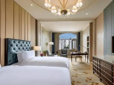 Sofitel Shanghai Hongqiao - 5