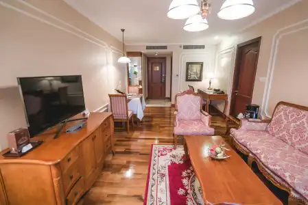 Grand Saigon - 122