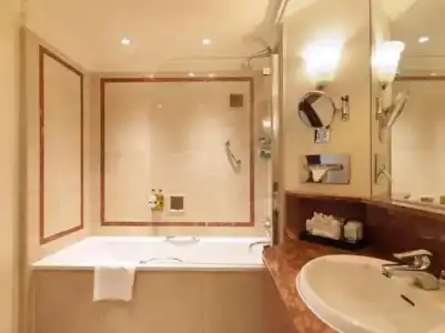 Radisson Blu, London Leicester Square - 31