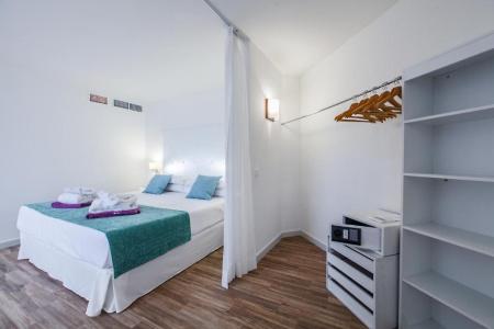 FERGUS Style Cala Blanca Suites - 36