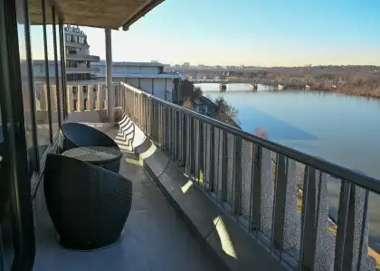 The Watergate - 120