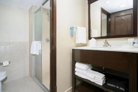 Hampton Inn & Suites by Hilton Mexico City - Centro Historico - 17