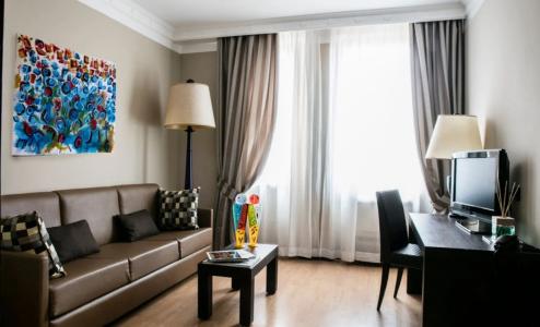 TH Roma - Carpegna Palace - 94