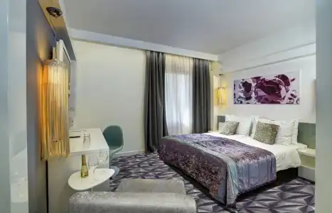 Boutique Luxe - 47
