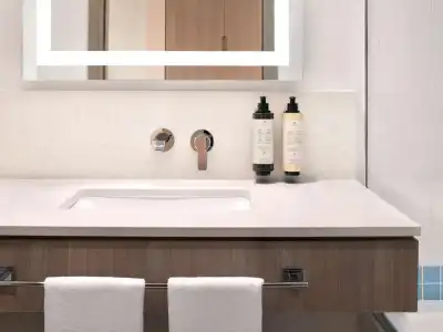 Mercure Dubai Gold District - 34