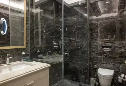 Hilton Mall Of - 110