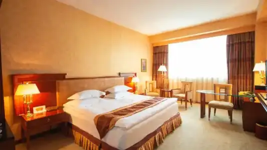 Ramada Plaza By Wyndham Gence - 57