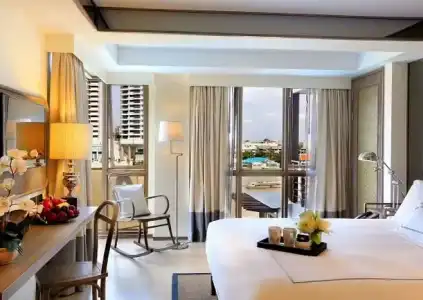 Riva Surya Bangkok - 38