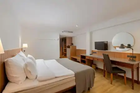 Sunprime Kamala Beach - 41