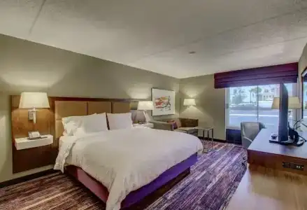 Hampton Inn San Diego-Kearny Mesa - 50