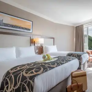 Clayton Chiswick - 26