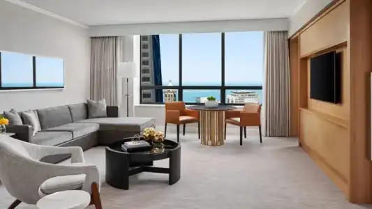 The Ritz-Carlton, Chicago - 4