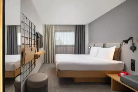 Moxy Lisbon City - 40