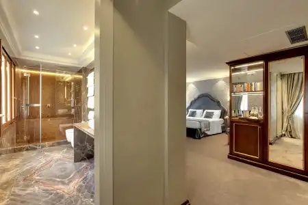 Dona Palace - 102