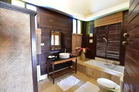 Koh Ngai Thanya Beach Resort - 13