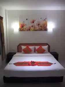 Airport Sky Resort - 19