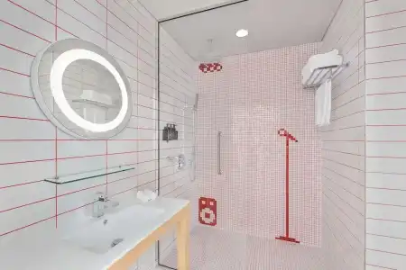 Radisson Red, Dubai Silicon Oasis - 62