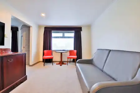 Copthorne Cardiff-Caerdydd - 40