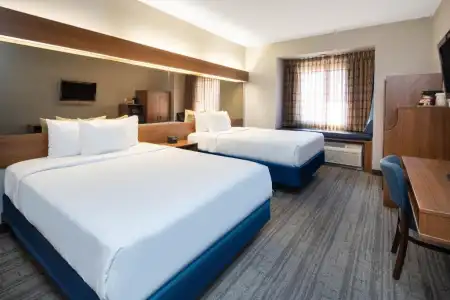 Baymont by Wyndham Las Vegas South Strip - 31