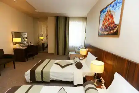 Spa Best Western Russian Manchester - 52