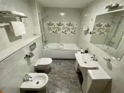 Business Cosmos - 86